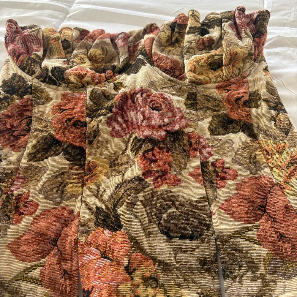 PrettyLittleThing Multicolor Floral Scarf - Picture 3 of 5